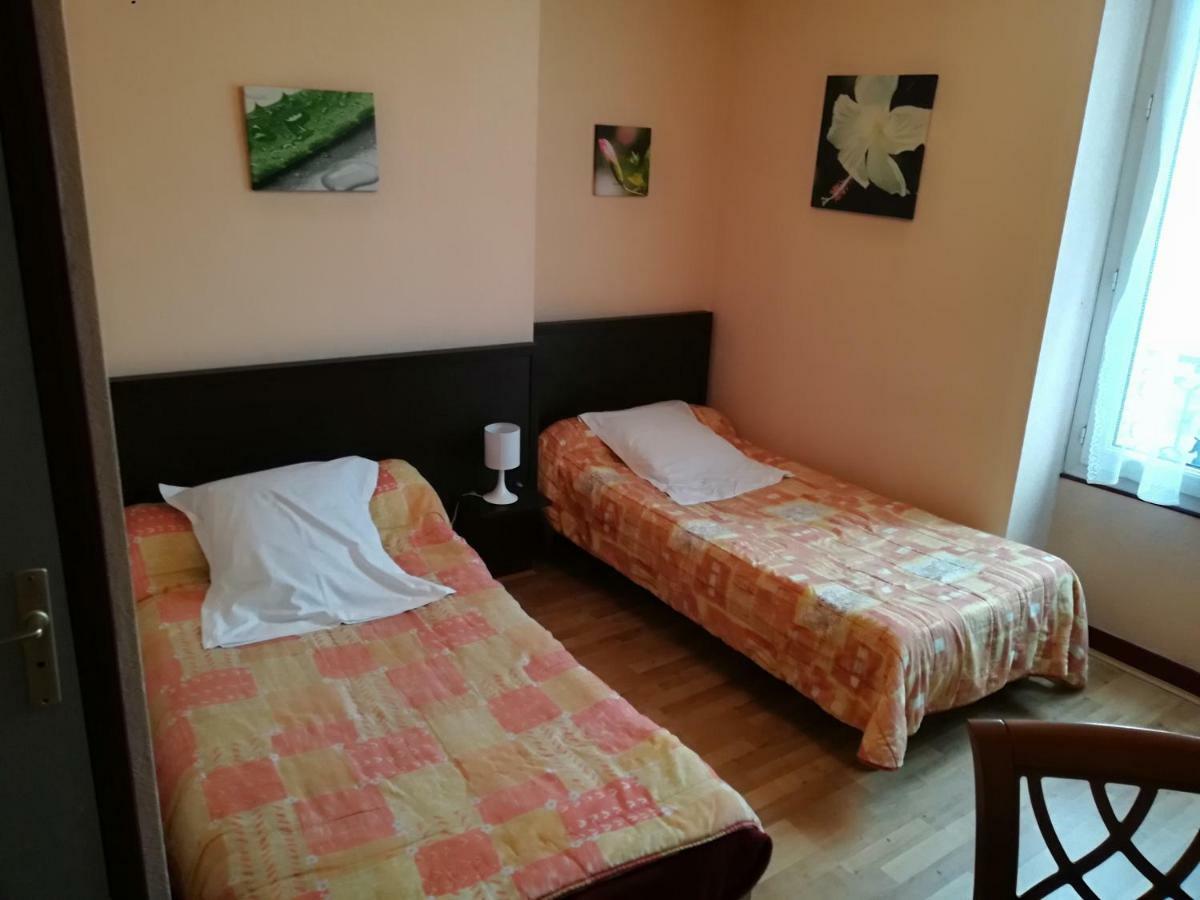 Hotel De La Poste Лимож Экстерьер фото