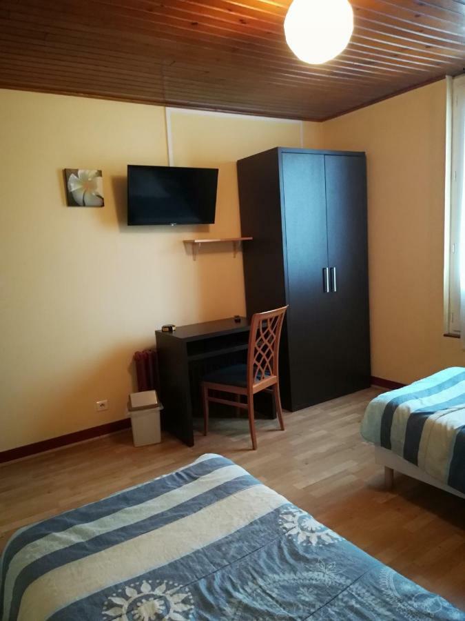 Hotel De La Poste Лимож Экстерьер фото